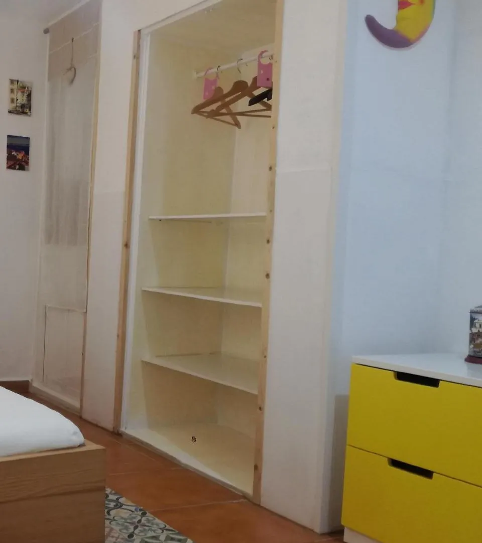 Bica Cabral Apartment 0*, Lissabon